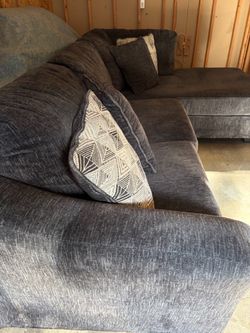 Sectional couch