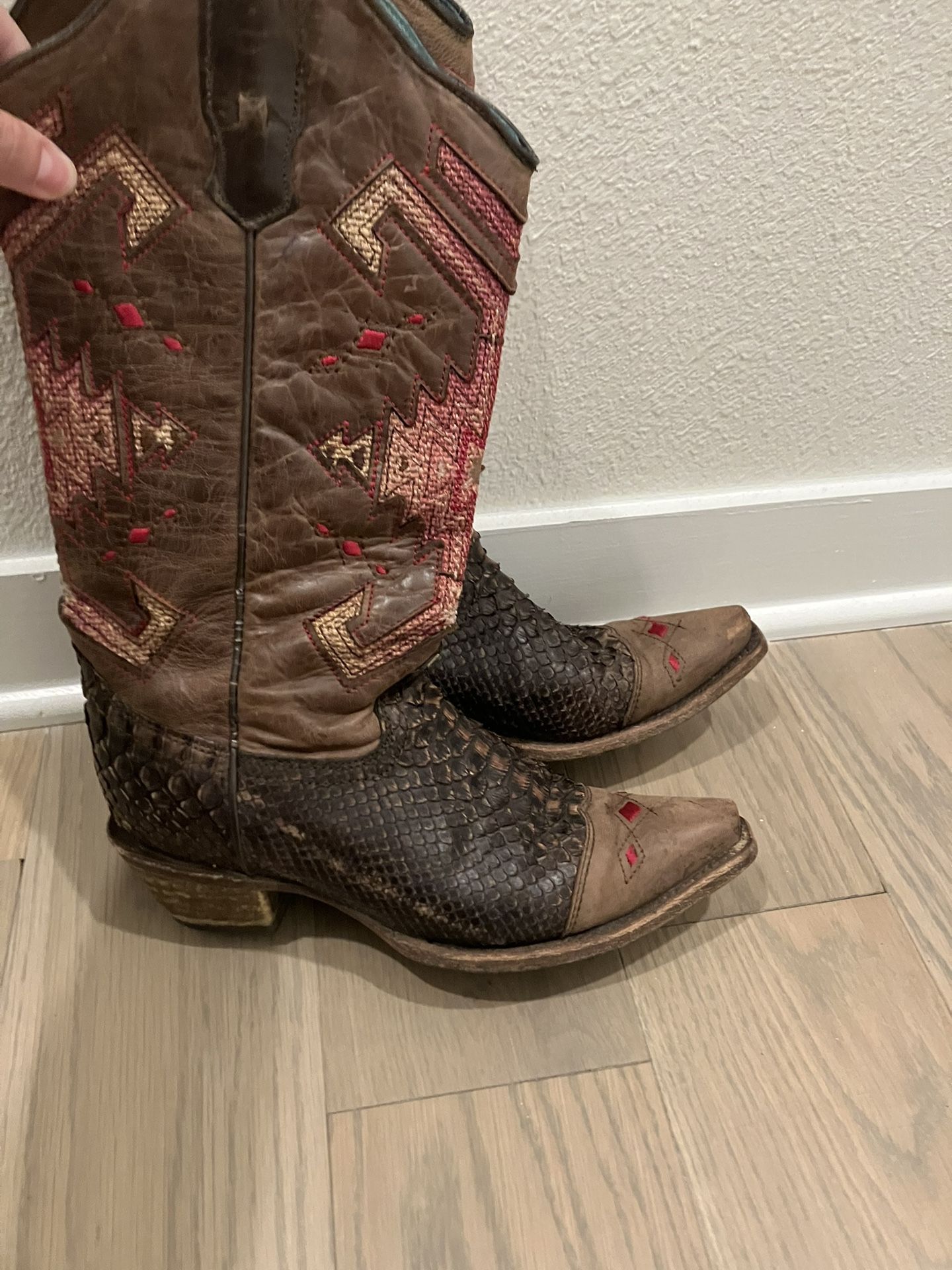 Snake Skin Corral Boots Size 7