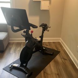 Peloton Bike +