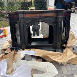 Console Table w/ Glass Shelf