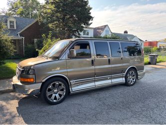 2004 GMC Savana