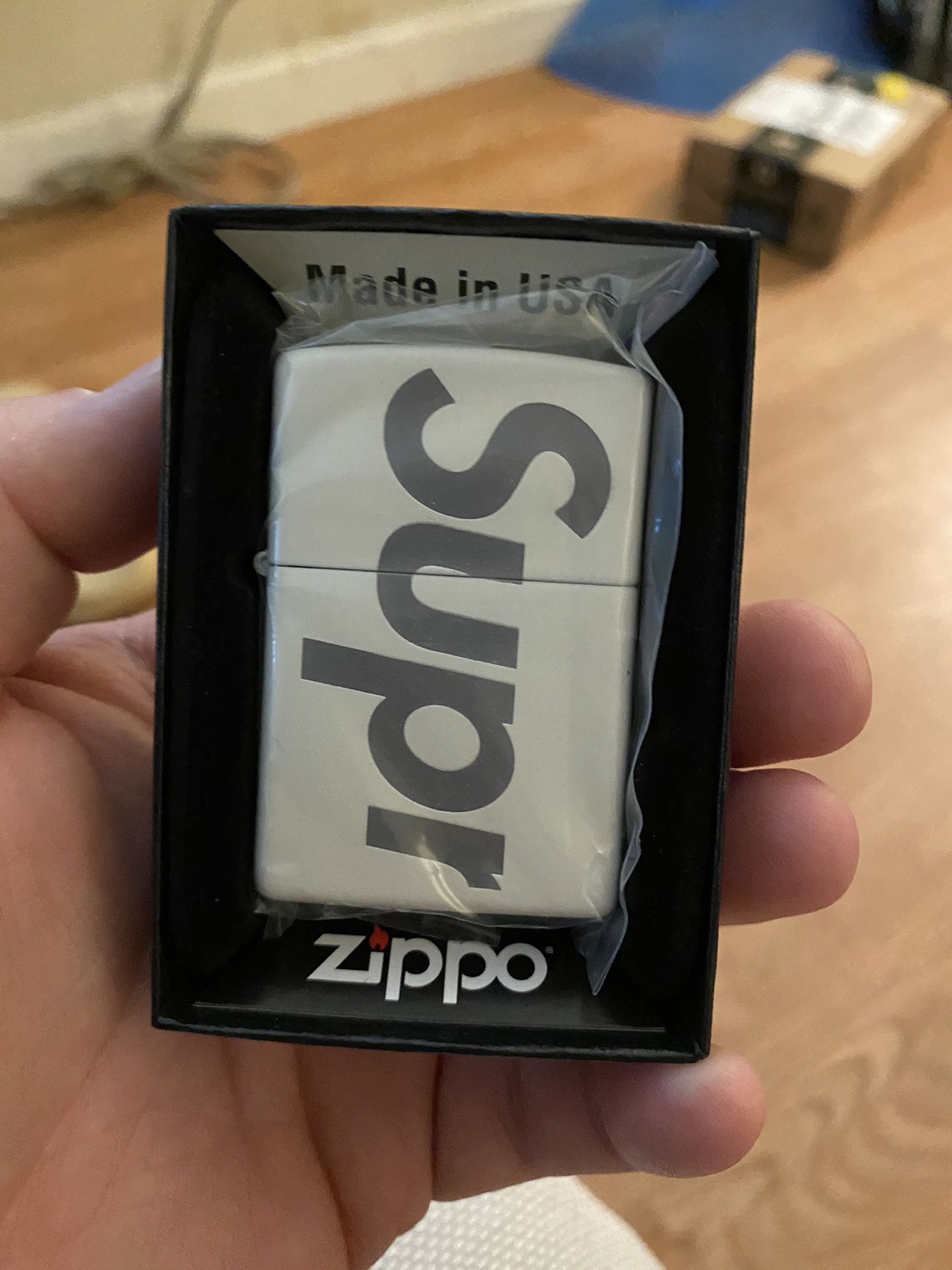 Supreme zippo