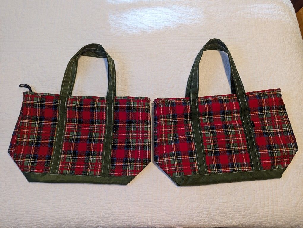 EXCELLENT LIKE NEW CONDITION LL BEAN RED PLAID GROCERY, SHOPPING or WEEKEND GETAWAY BAGS w/ZIPPERS INSIDE AND OUT 