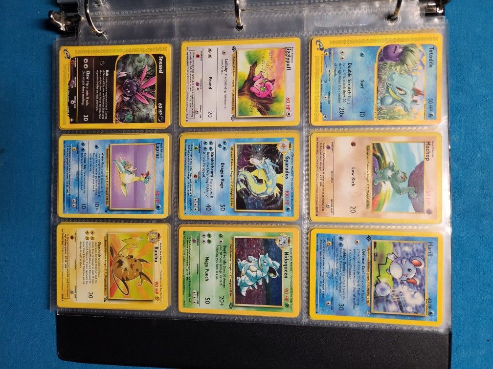 Pokémon Cards Lot - 45 - Pokemon Card Mystery Pack 