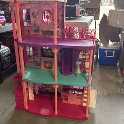 Barbie House
