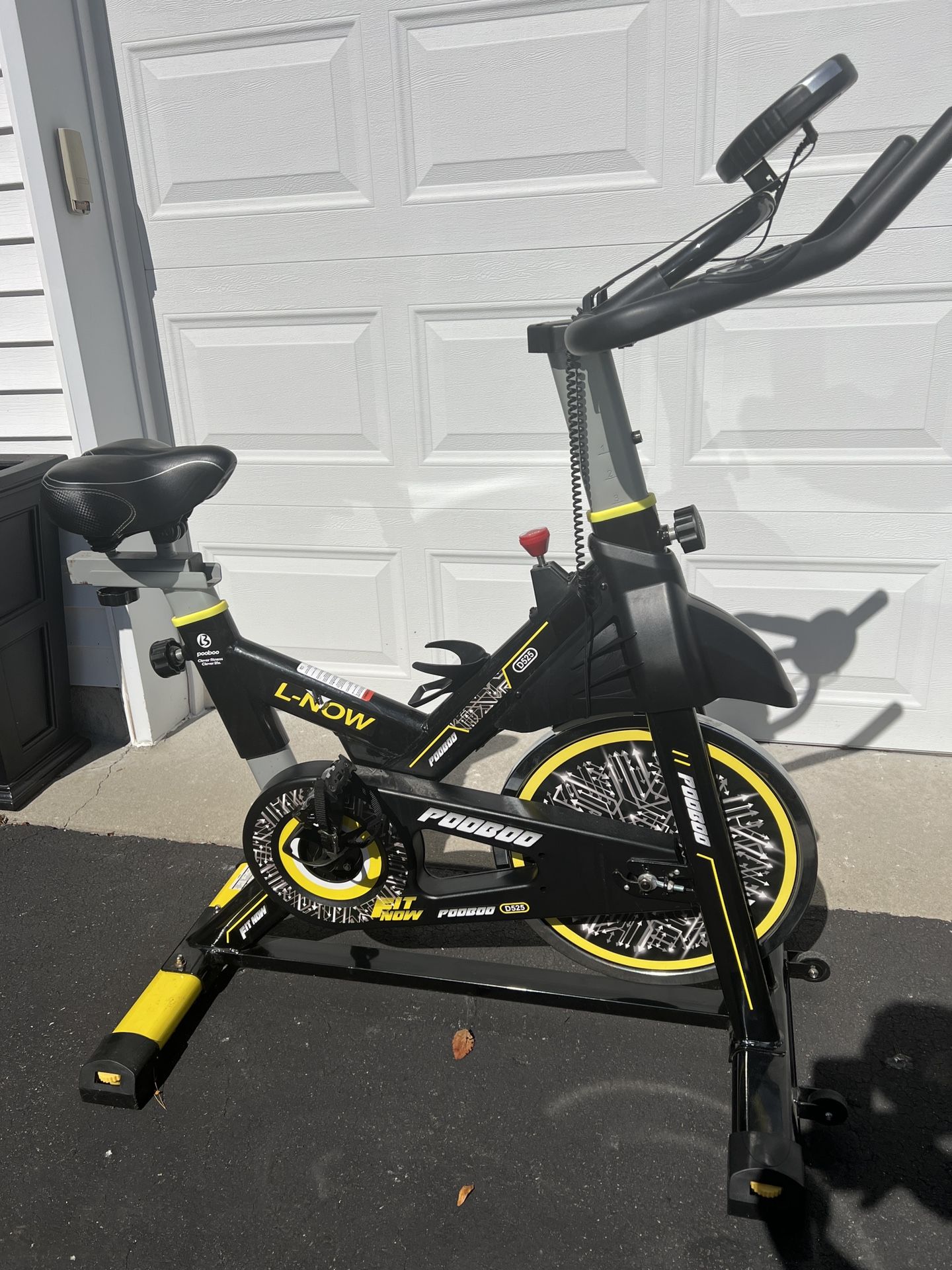 🔥 L-NOW D525 Exercise Bike – Sturdy & Quiet Ride! 🔥