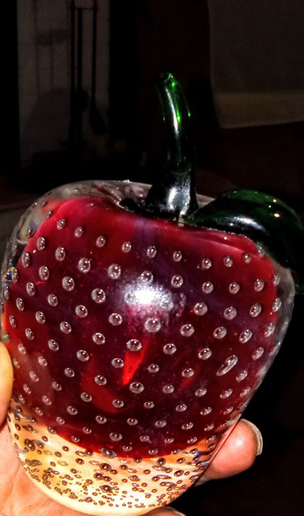 Art Glass Red Apple Green Stem Paperweight

Vintage. Sells on posh mark for $50.00.