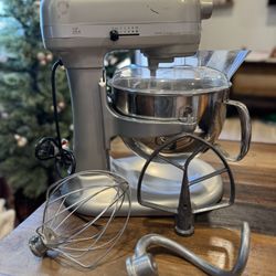 Kitchen Aid Mixer 