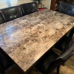 Dinning Room Table With 6 Chairs 