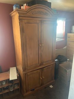Tv dresser