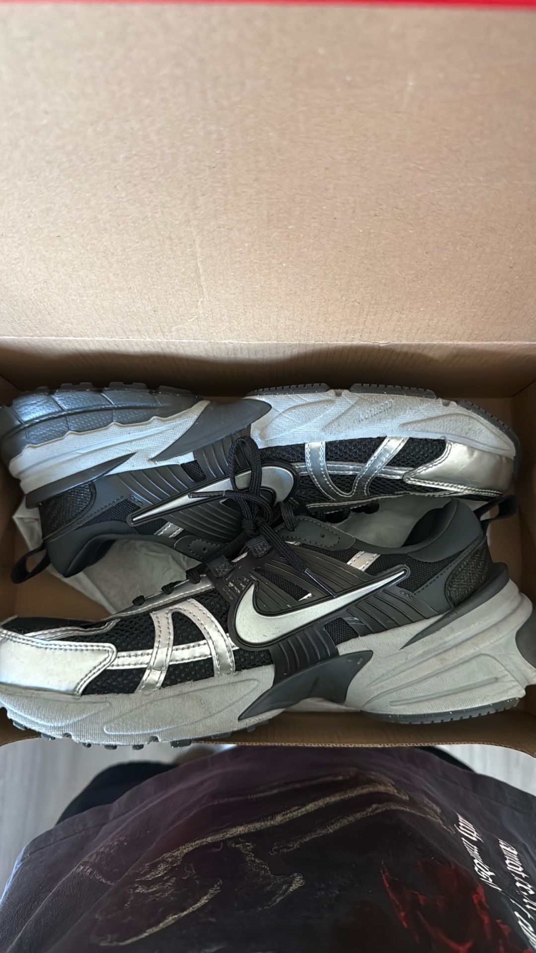 Nike V2K Run