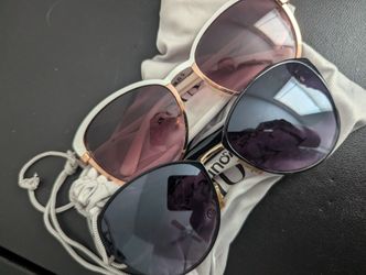 Jessica Simpson Sungalsses