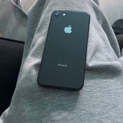 iPhone 8
