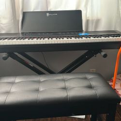 Keyboard With Stand And Chair 