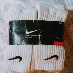  Nike Boys Medium Soft Cotton Crew Socks