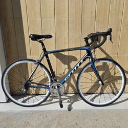 All-Carbon Scott CR1 Pro Comp Racing Bike 