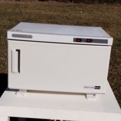 Mar 30, 2015 — Paraffin Wax Works Multi-Purpose Hot Cabi can be used for both Paraffin Wax Works Therapeutic ...