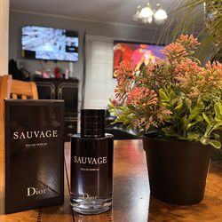 Dior Sauvage for Men – New & Original