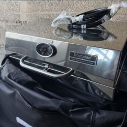 Camco 57305 Olympian 5500 Stainless Steel Portable / RV grill Brand New No Box