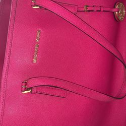 Large Pink MK Purse. 