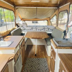 Vintage Pop Up Camper