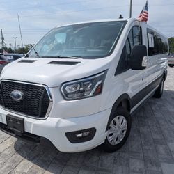 2023 Ford Passenger Van 🙌 Lifetime Warranty 💫 Ezfinancing Only 4500 Down Payment And Drive 🔥 Si Hablo Espanol 