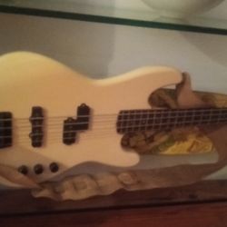 Bass Guitar 