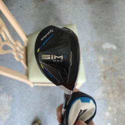 Taylormade Sim2 3 hybrid