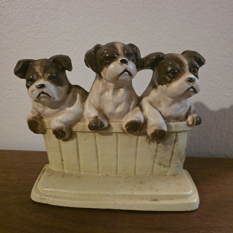 Vintage Cast Iron John Wright USA Three Bulldogs Basket Tub