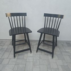 2 counter height stools