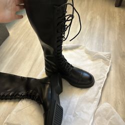 Leather Knee-high Boot