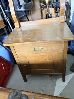 Antique Wash Station