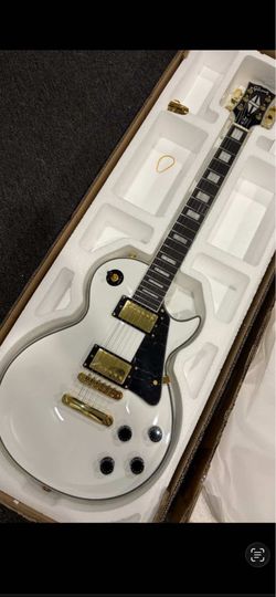 Gibson White w/Gold New In Box Guitar Center