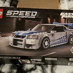 Nissan Skyline Lego Set (NEW)