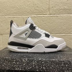 Jordan 4 Retro Military Black