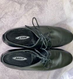 Men’s size 12 shoes