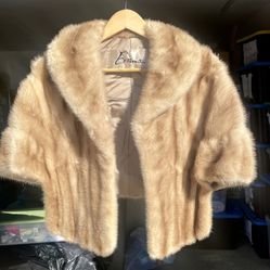 Evans Chicago Fur Shawl  Like New