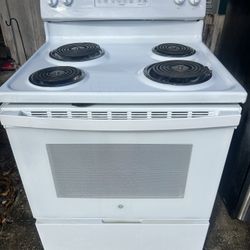 GE Stove