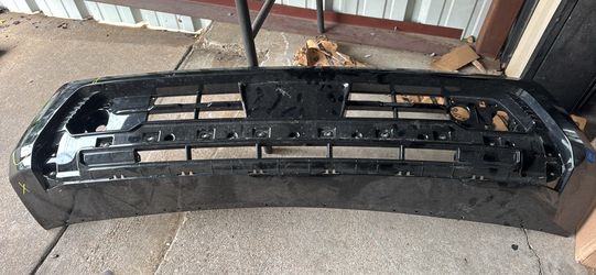 25-26 LOWER BUMPER COVER GMC YUKON