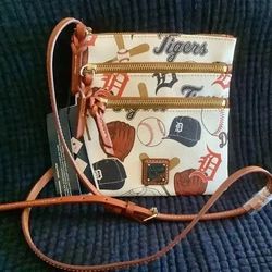 Dooney & Bourke Detroit Tigers Cross body Bag