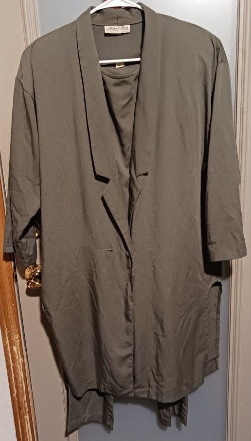 WOMEN'S 3 PIECE MICHAEL BLAIR OUTFIT, SIZE 9-10