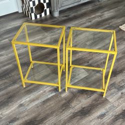 DEAL Brand New Set Of 2 Glass End Tables