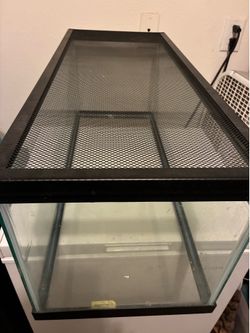 Reptile tank 30x12x12