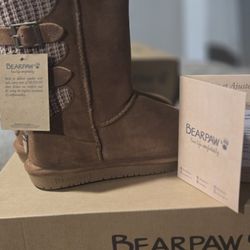 New Bearpaw Boshie Boots – Women’s Size 8 – NWT