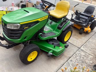 John Deere S180 54-in 24 -HP V-twin Gas Lawn tractor