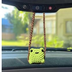 Hanging crochet frog