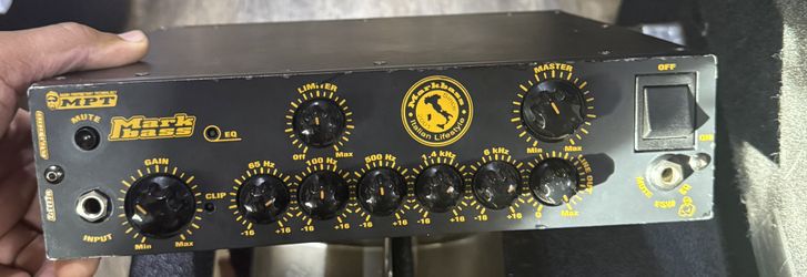 Bass Amp/ Head