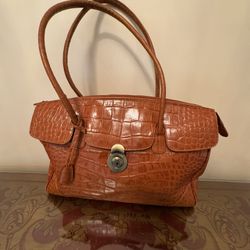 Dramatic Price Drop: Fantastic Vintage Top Quality Crocodile-embossed Cognac Leather Travel/work Bag With Multiple Compartments (the Front Locking)