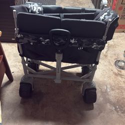 Safety 1st Foldable Wagon