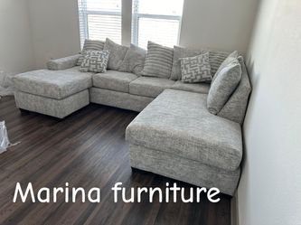 Large Gray U-Shaped Sectional Sofa